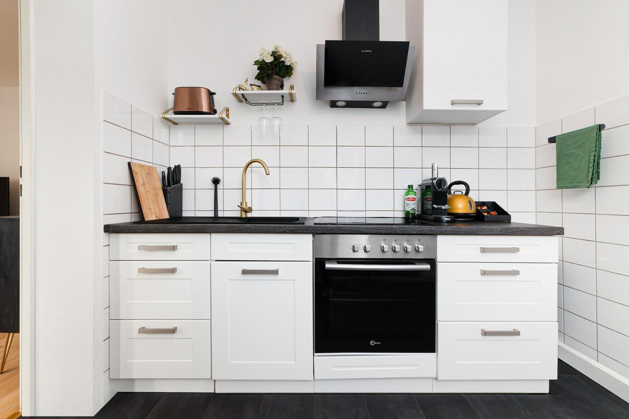 Smart Home - Wuppertal - Perfect For 4 Guests! Central - Netflix - Schwebebahn - Free Parking Zone Exterior photo